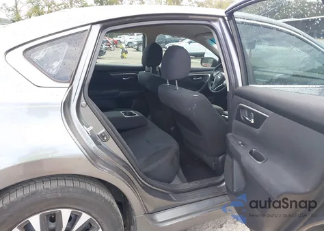 2015 Nissan Altima 2.5 S из США, поврежденный, VIN 1N4AL3AP1FN367080